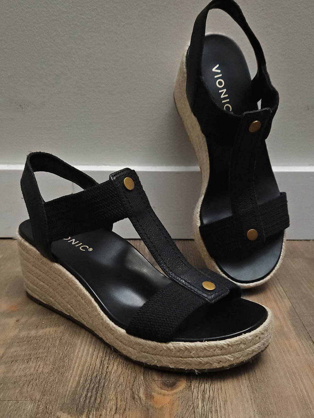 Vionic Calera Black Leather Espadrille Slingback Wedge Sandals 2.5" Heels